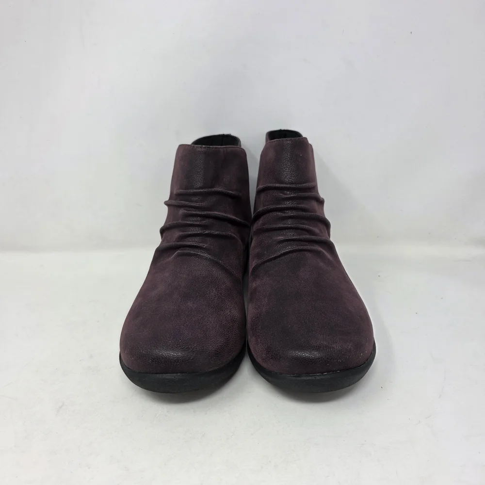 Clarks Women's Sillian Sway Ankle Bootie Color Brown Style 26122556 Size 7W